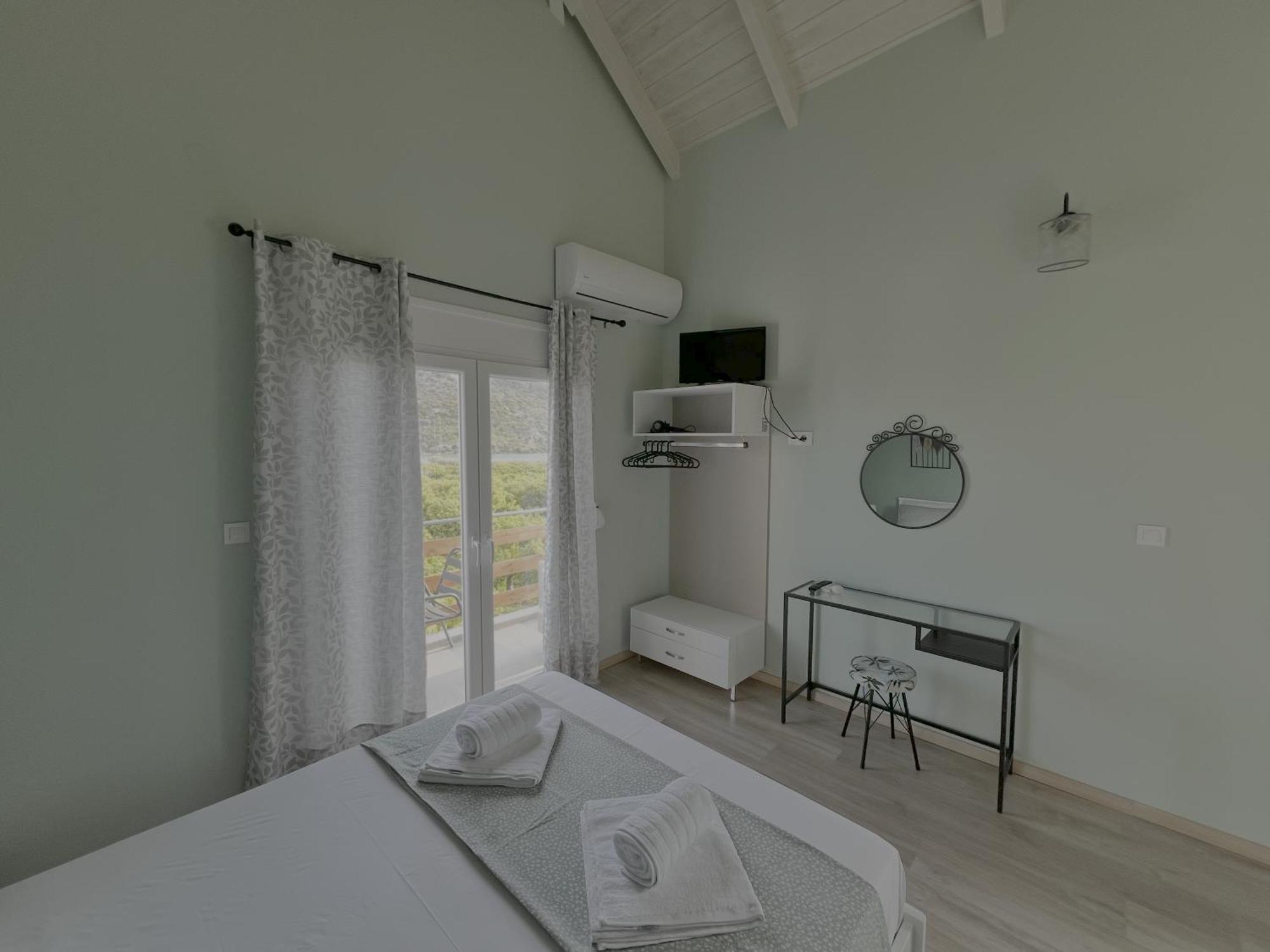 Ktima Klimentini Apartment วิวารี ภายนอก รูปภาพ